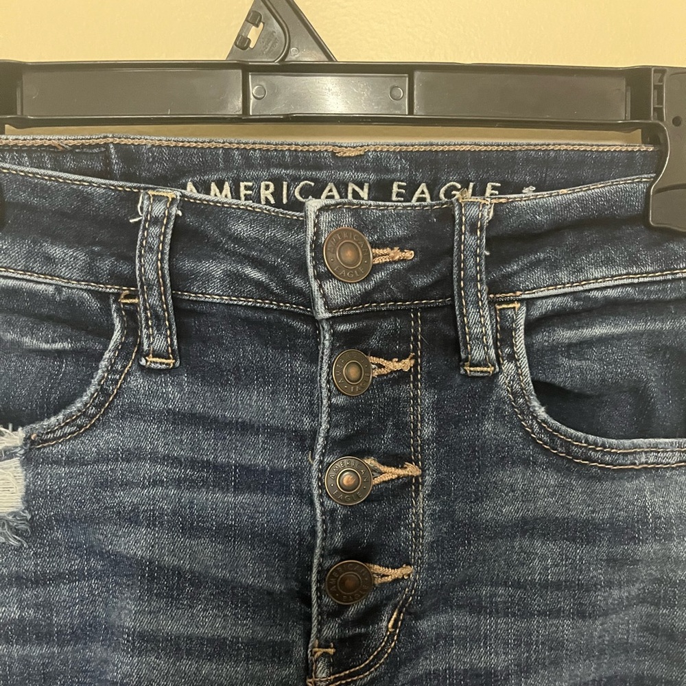 10$ AMERICAN EAGLE Jeans Size 2 - Picture 3 of 4